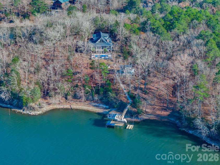 2207C Horton Cove Lake Water Road, Camden, SC 29020.  MLS# CAR4345214, YatesRealty ID 4265. 