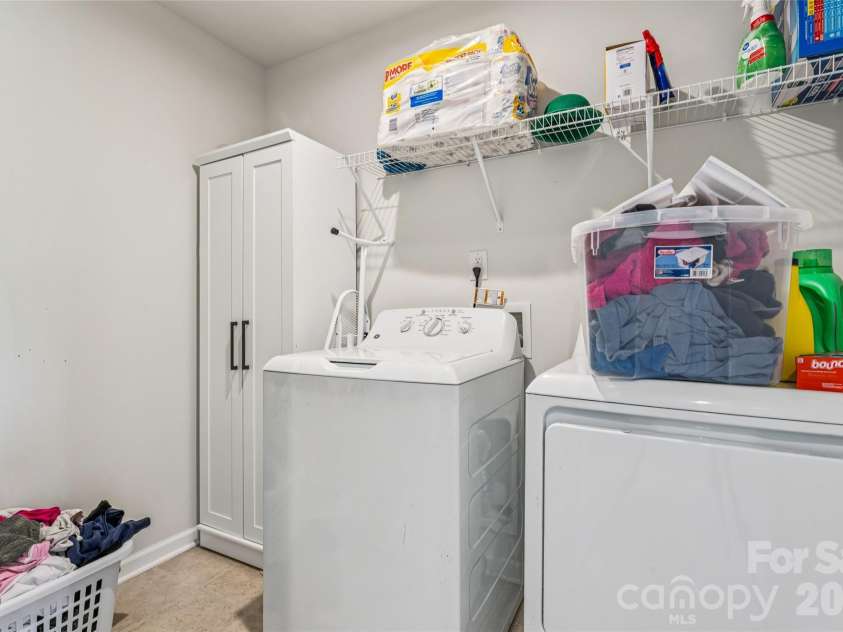 1076 Tangle Ridge Drive, Concord, NC 28025.  MLS# CAR4409915, YatesRealty ID 42651. 