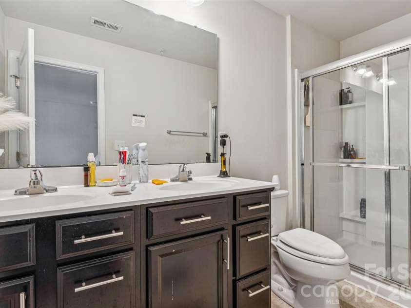 1076 Tangle Ridge Drive, Concord, NC 28025.  MLS# CAR4409915, YatesRealty ID 42651. 
