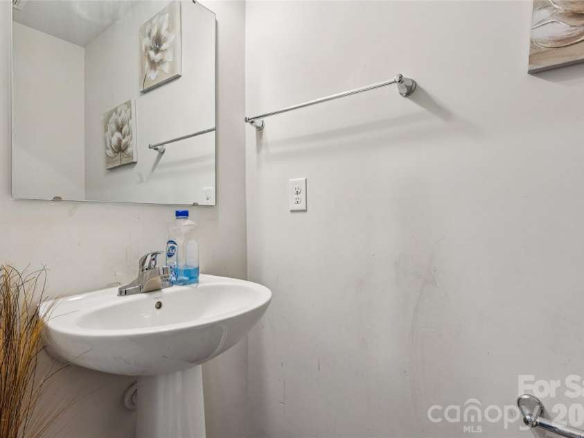 1076 Tangle Ridge Drive, Concord, NC 28025.  MLS# CAR4409915, YatesRealty ID 42651. 