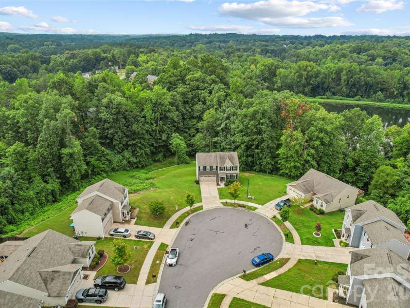 1076 Tangle Ridge Drive, Concord, NC 28025.  MLS# CAR4409915, YatesRealty ID 42651. 