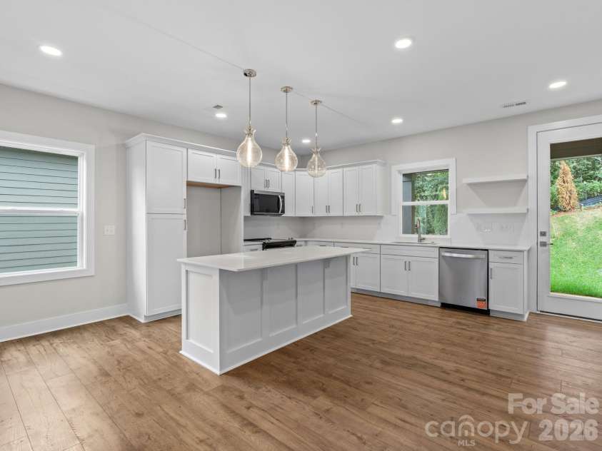 116 Chapel Crossing Lane, Weaverville, NC 28787.  MLS# CAR4341737, YatesRealty ID 42653. 