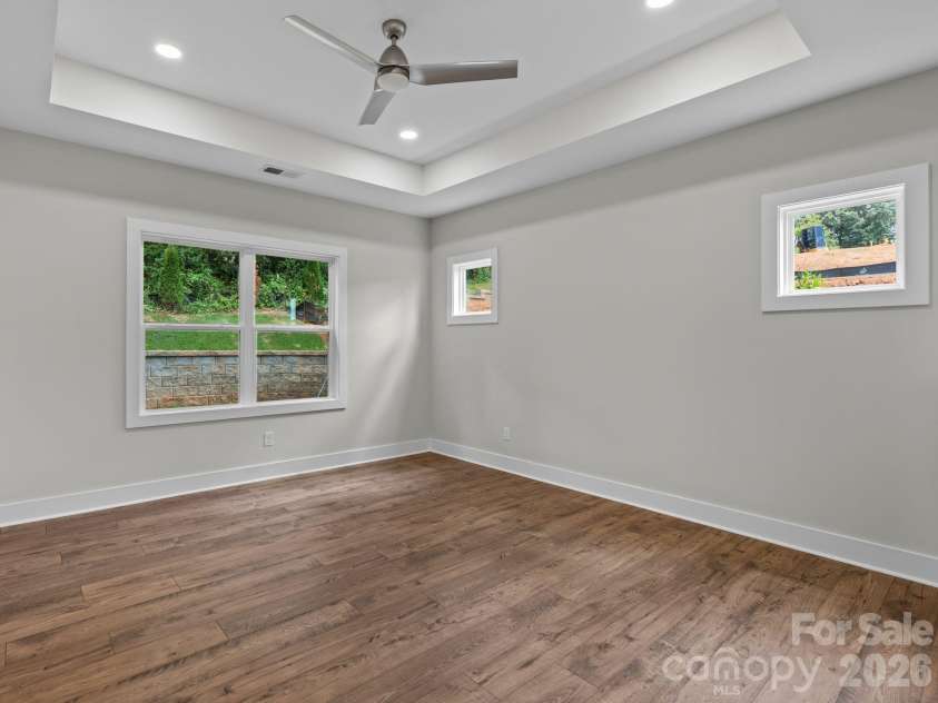 116 Chapel Crossing Lane, Weaverville, NC 28787.  MLS# CAR4341737, YatesRealty ID 42653. 