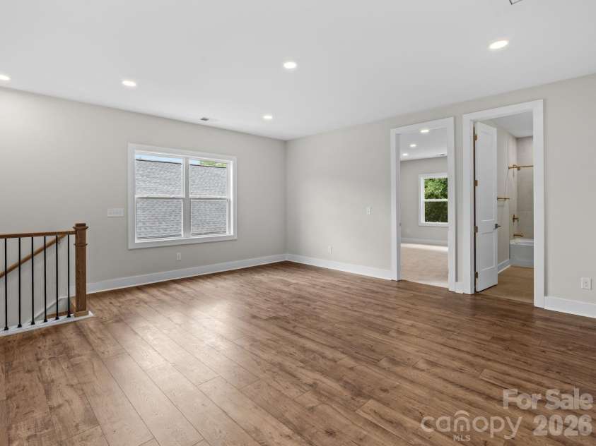 116 Chapel Crossing Lane, Weaverville, NC 28787.  MLS# CAR4341737, YatesRealty ID 42653. 