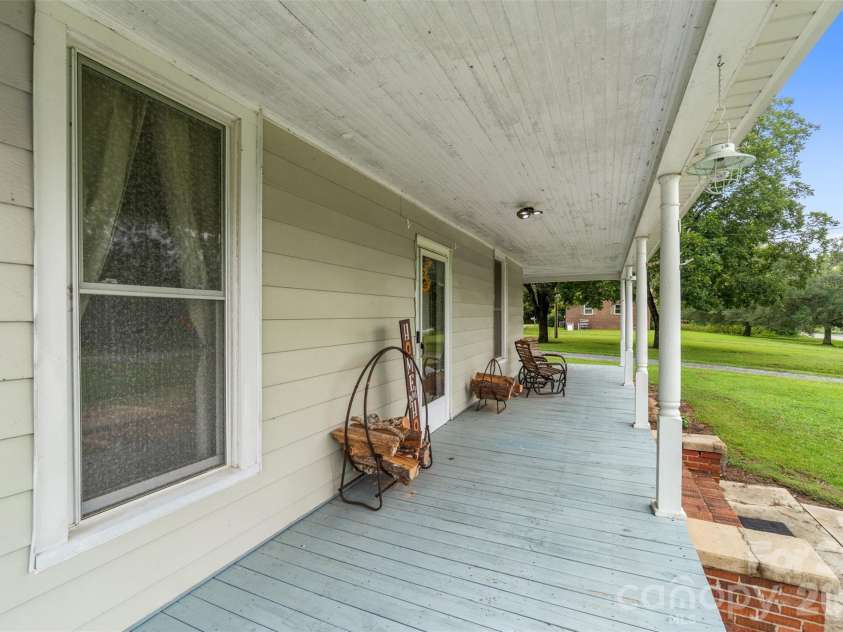 2416 Nc 109 Highway, Wadesboro, NC 28170.  MLS# CAR4410703, YatesRealty ID 42655. 
