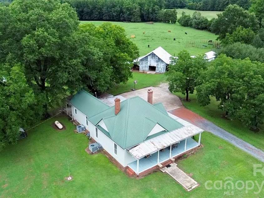 2416 Nc 109 Highway, Wadesboro, NC 28170.  MLS# CAR4410703, YatesRealty ID 42655. 