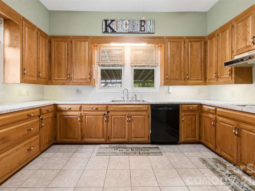 2416 Nc 109 Highway, Wadesboro, NC 28170.  MLS# CAR4410703, YatesRealty ID 42655. 
