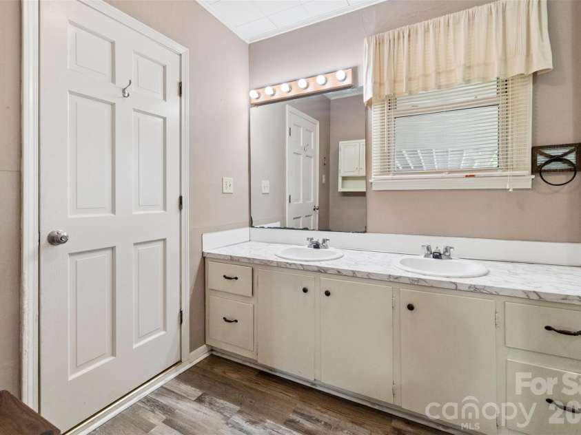 2416 Nc 109 Highway, Wadesboro, NC 28170.  MLS# CAR4410703, YatesRealty ID 42655. 