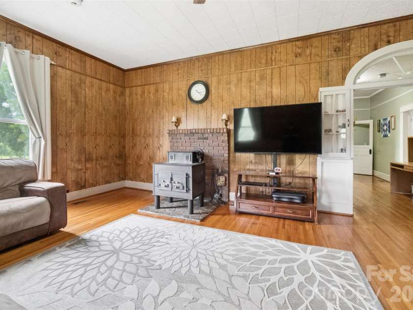 2416 Nc 109 Highway, Wadesboro, NC 28170.  MLS# CAR4410703, YatesRealty ID 42655. 
