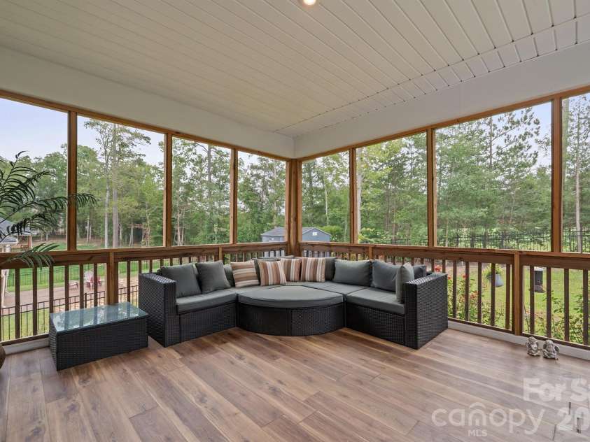 11836 Glenwood Drive, Locust, NC 28097.  MLS# CAR4411498, YatesRealty ID 42658. 