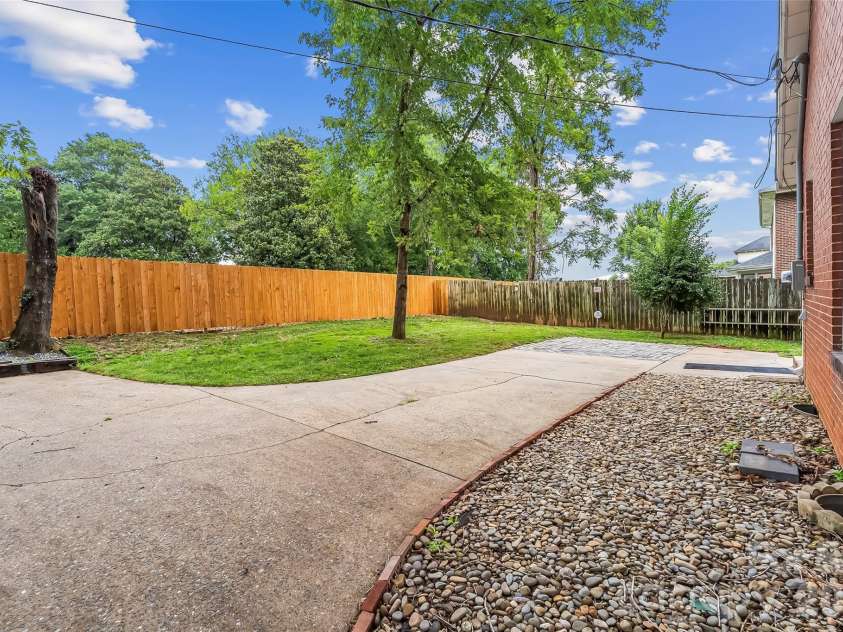 105 Anderson Street, Morganton, NC 28655.  MLS# CAR4407204, YatesRealty ID 42659. Backyard/Patio