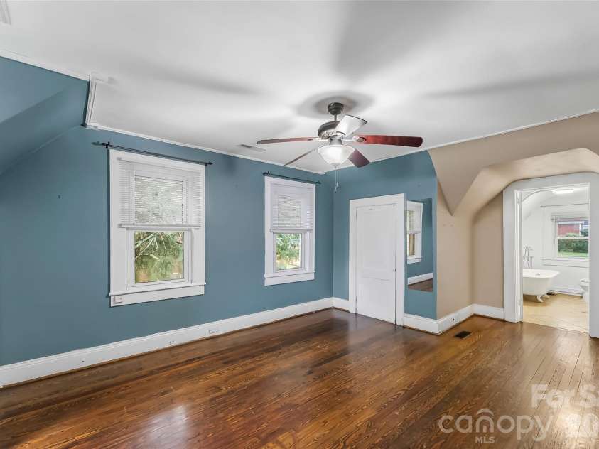 105 Anderson Street, Morganton, NC 28655.  MLS# CAR4407204, YatesRealty ID 42659. Primary Suite 1