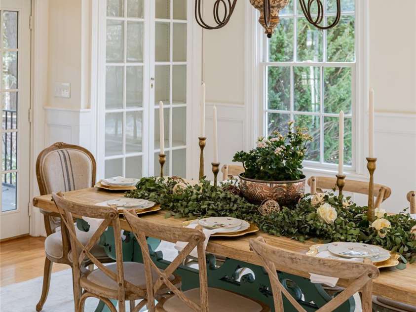 1 Evelyn Place, Asheville, NC 28801.  MLS# CAR4225059, YatesRealty ID 4266. 