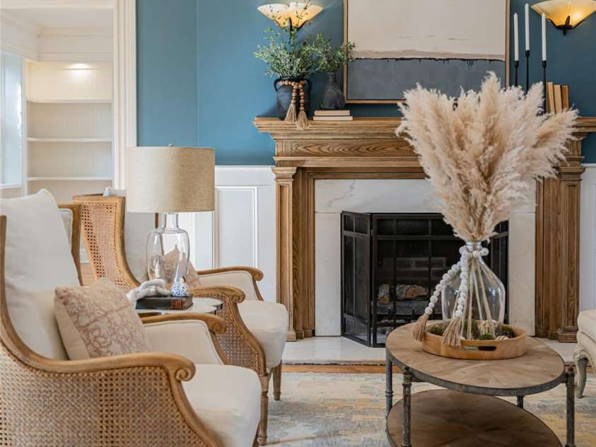 1 Evelyn Place, Asheville, NC 28801.  MLS# CAR4225059, YatesRealty ID 4266. 