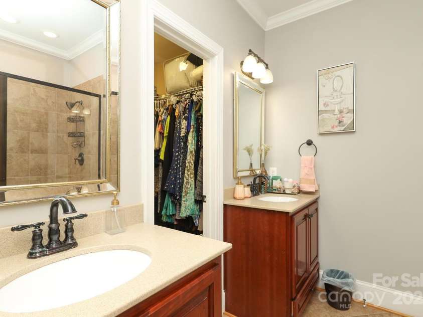 3015 Rochester Court, Monroe, NC 28110.  MLS# CAR4275936, YatesRealty ID 4266. Bath