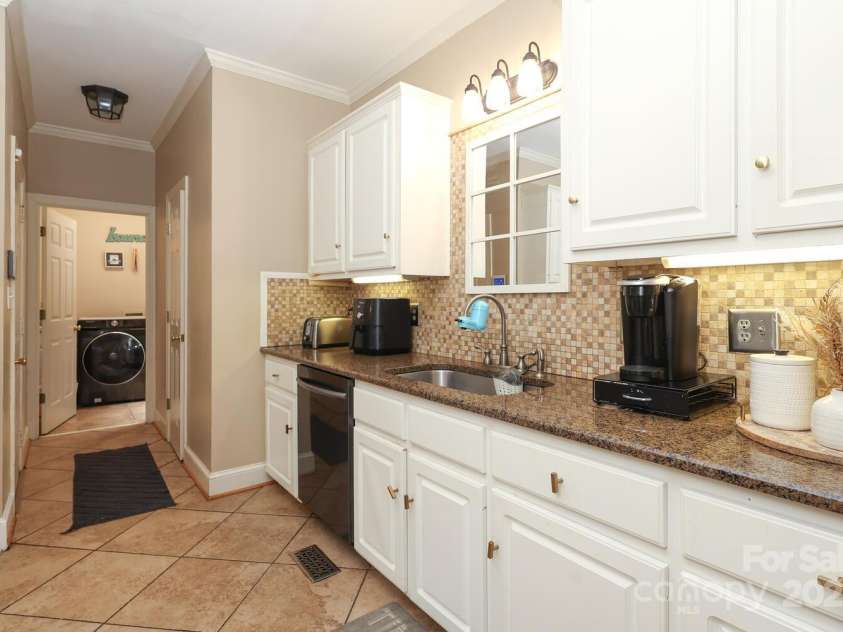3015 Rochester Court, Monroe, NC 28110.  MLS# CAR4275936, YatesRealty ID 4266. Kit