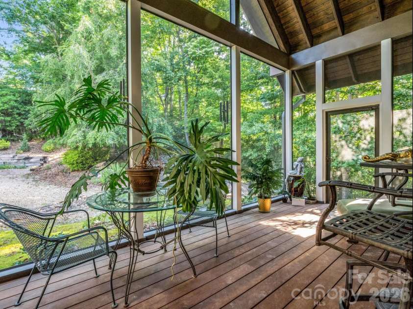 117 Inoli Circle, Brevard, NC 28712.  MLS# CAR4405669, YatesRealty ID 42661. 