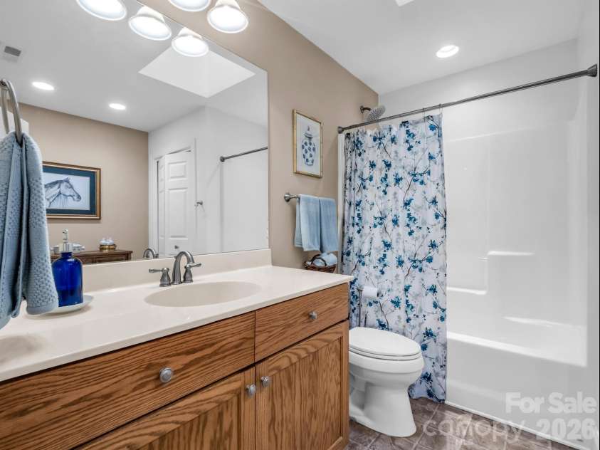 117 Inoli Circle, Brevard, NC 28712.  MLS# CAR4405669, YatesRealty ID 42661. 