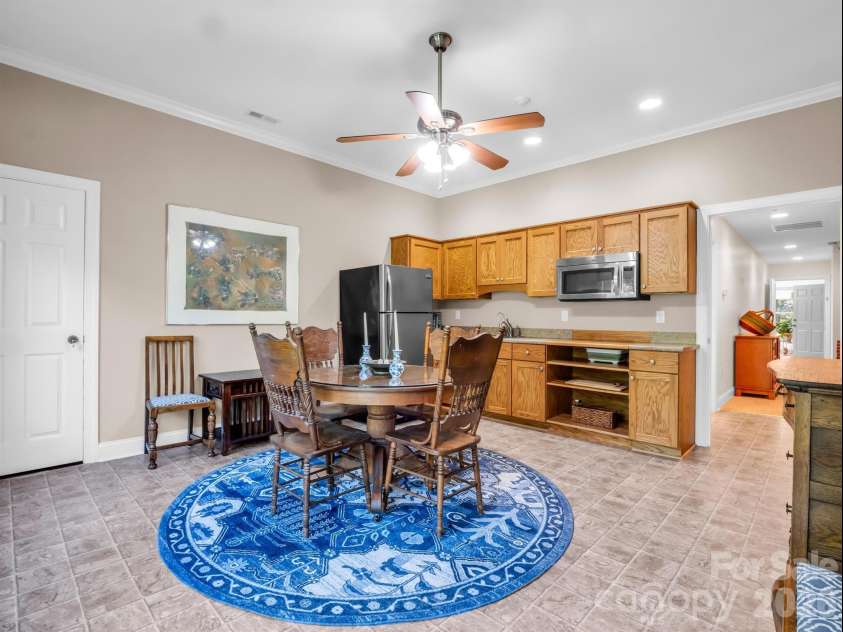 117 Inoli Circle, Brevard, NC 28712.  MLS# CAR4405669, YatesRealty ID 42661. 