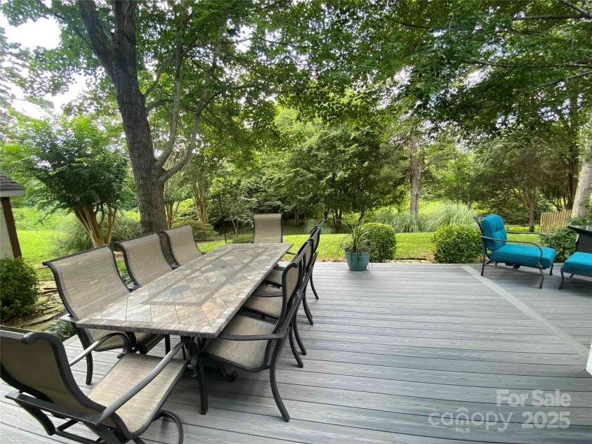 150 Coronilla Road, Mooresville, NC 28117.  MLS# CAR4307453, YatesRealty ID 42664. 