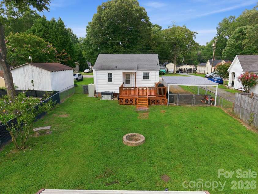 2102 Englewood Street, Kannapolis, NC 28083.  MLS# CAR4411165, YatesRealty ID 42664. 