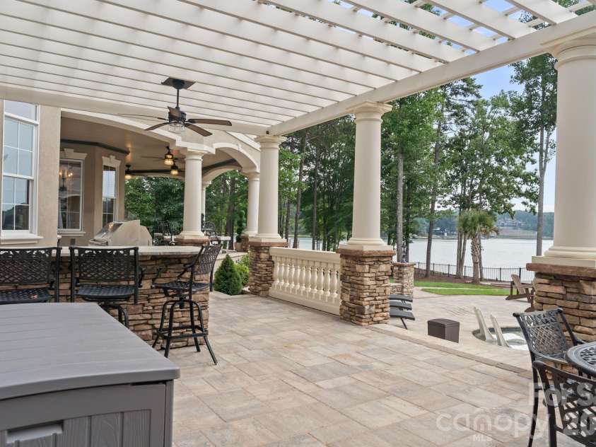 200 Timber Lake Drive, Troutman, NC 28166.  MLS# CAR4391540, YatesRealty ID 42665. 