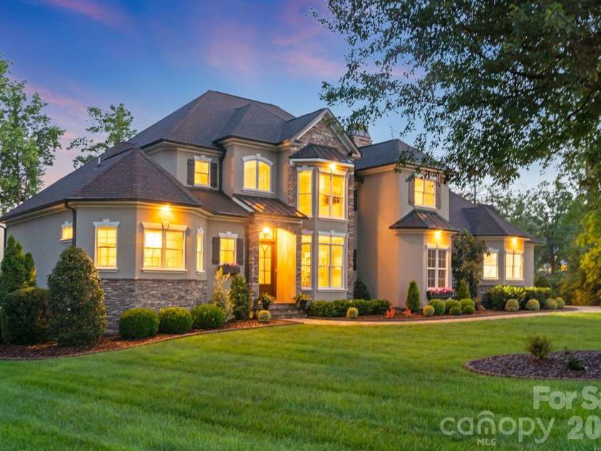 200 Timber Lake Drive, Troutman, NC 28166.  MLS# CAR4391540, YatesRealty ID 42665. 