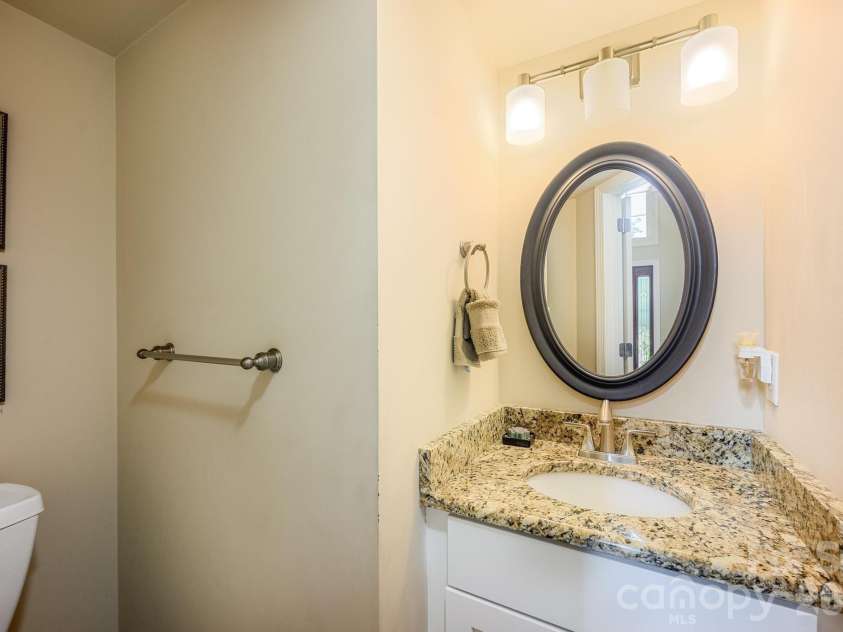 119 Topsail Place, Mooresville, NC 28117.  MLS# CAR4379024, YatesRealty ID 42667. Half Bath