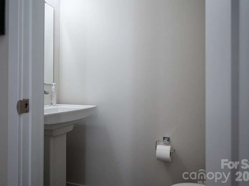 1937 Tupelo Grove Lane, Gastonia, NC 28054.  MLS# CAR4344471, YatesRealty ID 4267. 