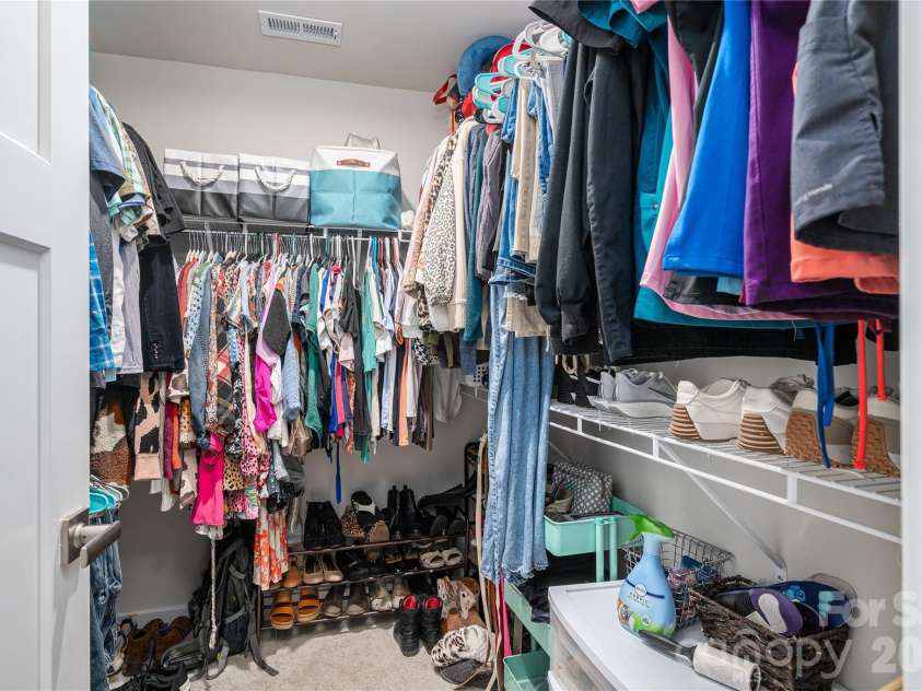 1937 Tupelo Grove Lane, Gastonia, NC 28054.  MLS# CAR4344471, YatesRealty ID 4267. 