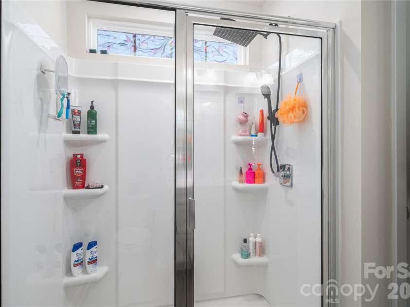 1937 Tupelo Grove Lane, Gastonia, NC 28054.  MLS# CAR4344471, YatesRealty ID 4267. 