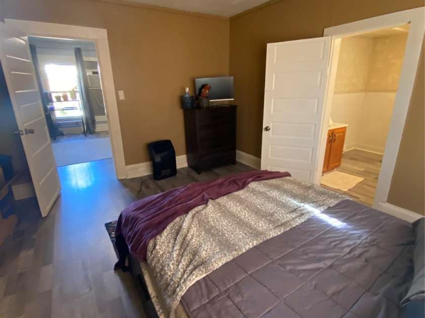 525 Park Drive, Statesville, NC 28677.  MLS# CAR4332807, YatesRealty ID 4267. Bedroom