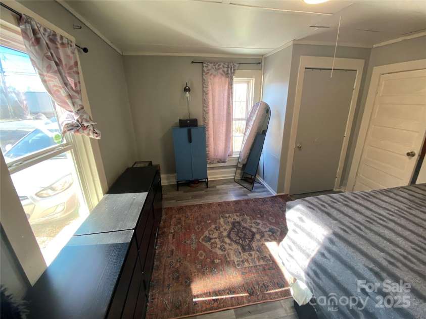525 Park Drive, Statesville, NC 28677.  MLS# CAR4332807, YatesRealty ID 4267. Bedroom