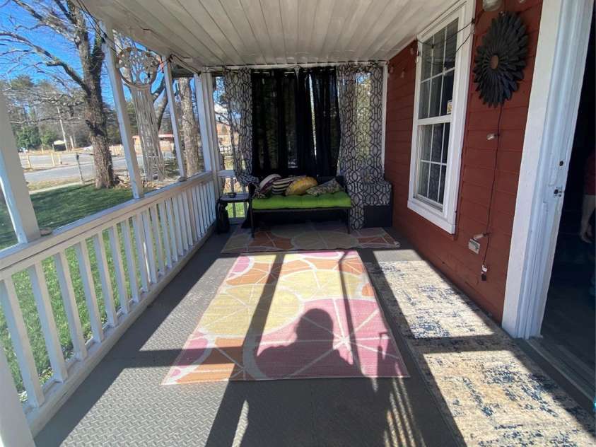 525 Park Drive, Statesville, NC 28677.  MLS# CAR4332807, YatesRealty ID 4267. Front