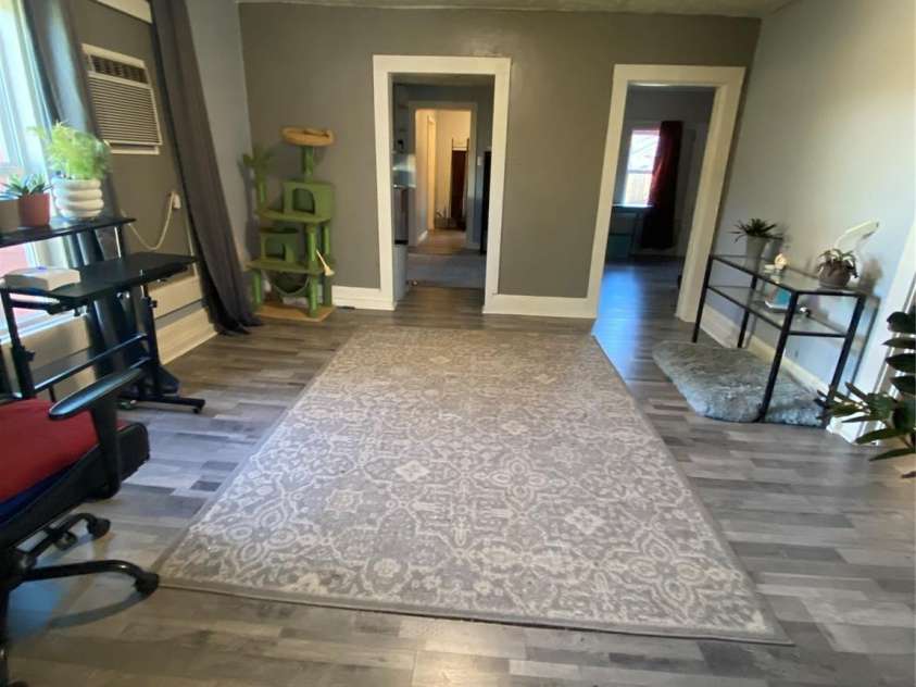 525 Park Drive, Statesville, NC 28677.  MLS# CAR4332807, YatesRealty ID 4267. LR