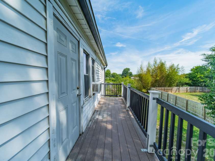 14 Mills Avenue, Concord, NC 28027.  MLS# CAR4403802, YatesRealty ID 42670. Upstairs Unit