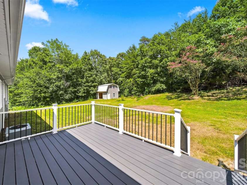 136 Cook Lane, Hickory, NC 28601.  MLS# CAR4412486, YatesRealty ID 42671. Updated back deck