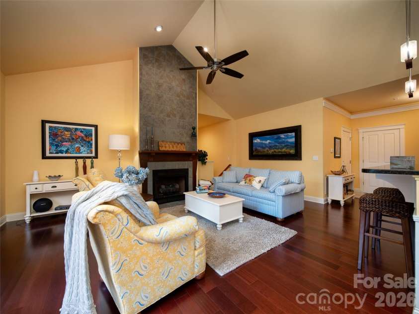 21 Kaufman Stone Way, Biltmore Lake, NC 28715.  MLS# CAR4411076, YatesRealty ID 42674. 