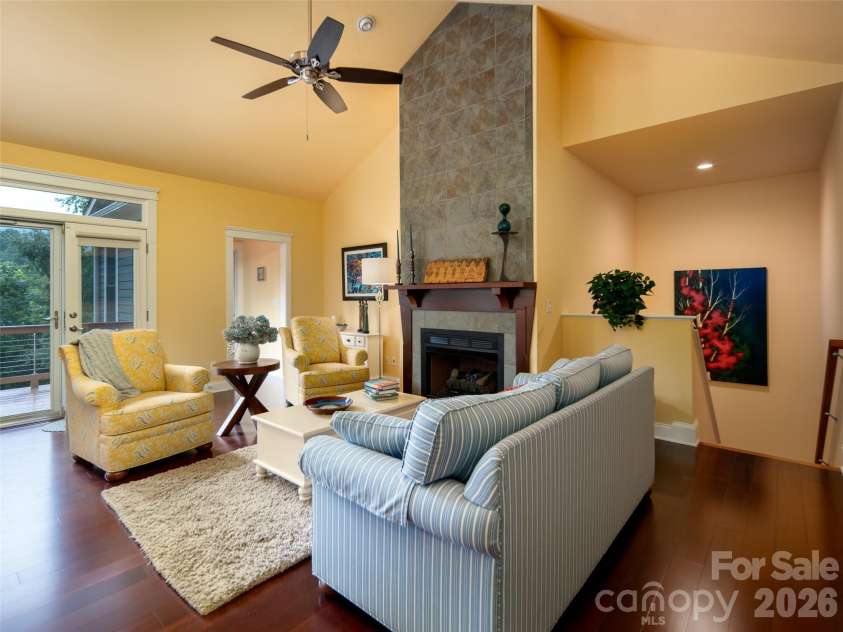 21 Kaufman Stone Way, Biltmore Lake, NC 28715.  MLS# CAR4411076, YatesRealty ID 42674. 