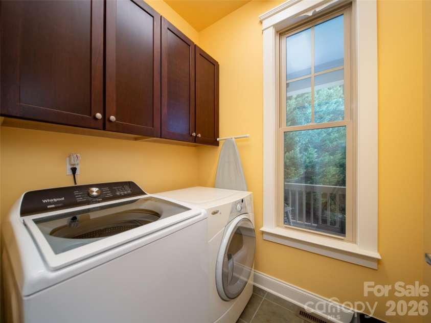 21 Kaufman Stone Way, Biltmore Lake, NC 28715.  MLS# CAR4411076, YatesRealty ID 42674. 