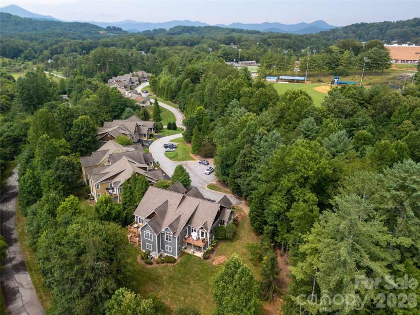 21 Kaufman Stone Way, Biltmore Lake, NC 28715.  MLS# CAR4411076, YatesRealty ID 42674. 