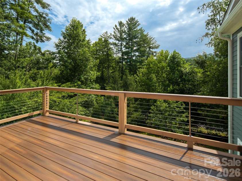 21 Kaufman Stone Way, Biltmore Lake, NC 28715.  MLS# CAR4411076, YatesRealty ID 42674. 