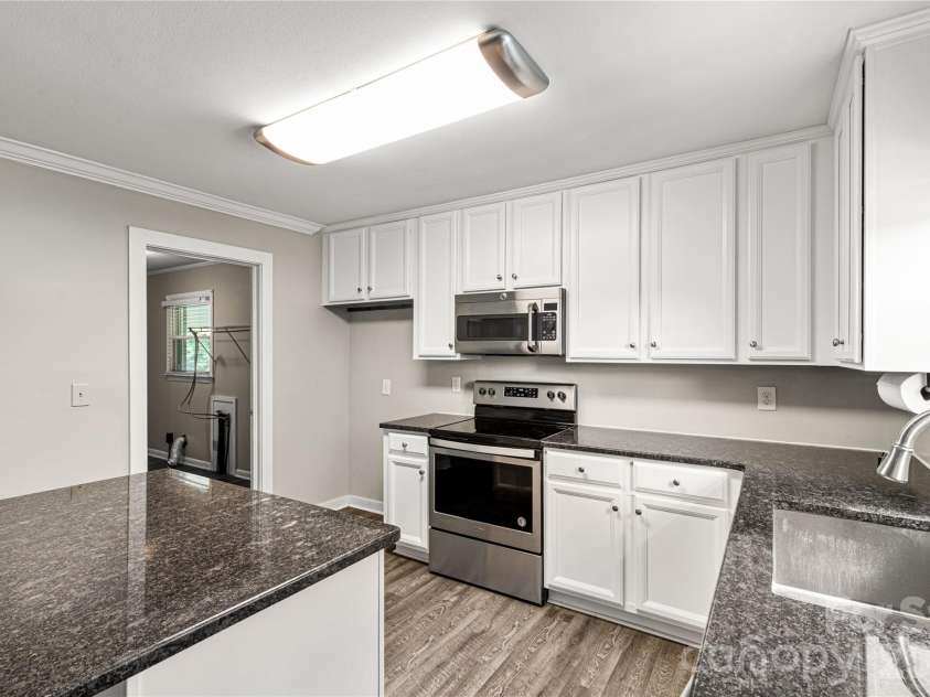 6366 Williamson Road, Rock Hill, SC 29730.  MLS# CAR4411550, YatesRealty ID 42676. 