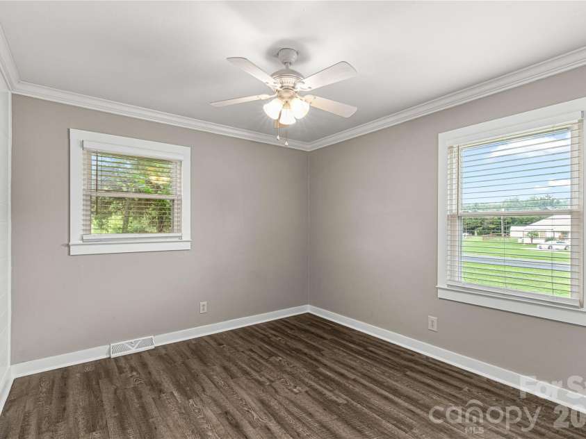 6366 Williamson Road, Rock Hill, SC 29730.  MLS# CAR4411550, YatesRealty ID 42676. 