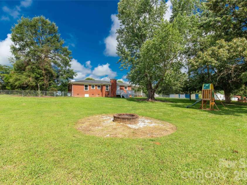 6366 Williamson Road, Rock Hill, SC 29730.  MLS# CAR4411550, YatesRealty ID 42676. 