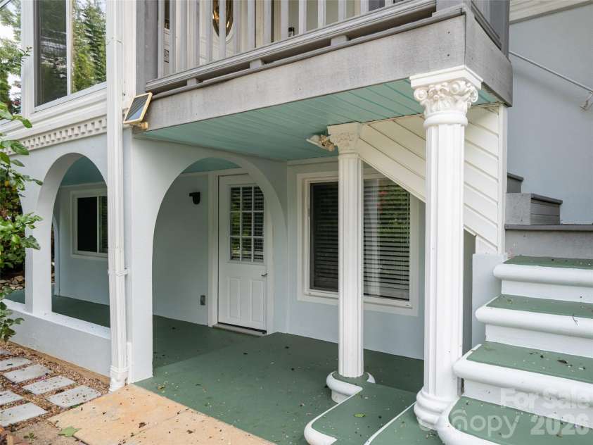 12 Peeler Drive, Asheville, NC 28803.  MLS# CAR4411996, YatesRealty ID 42677. 