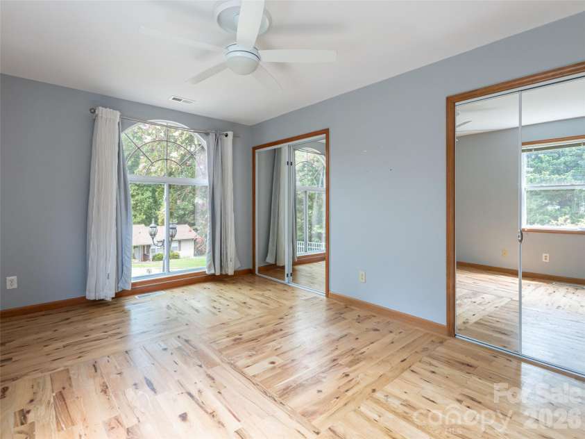 12 Peeler Drive, Asheville, NC 28803.  MLS# CAR4411996, YatesRealty ID 42677. 