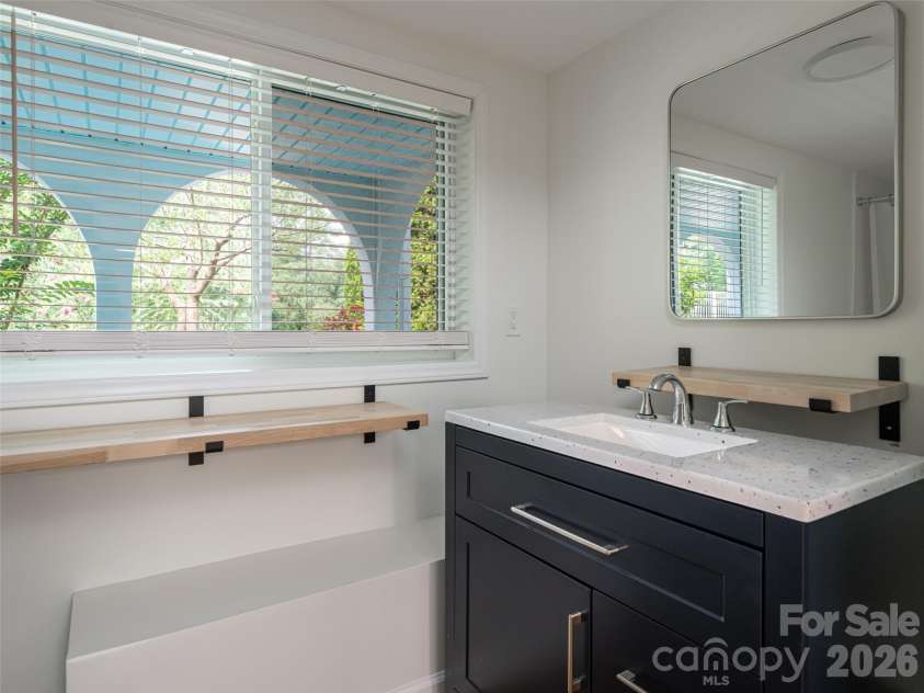 12 Peeler Drive, Asheville, NC 28803.  MLS# CAR4411996, YatesRealty ID 42677. 