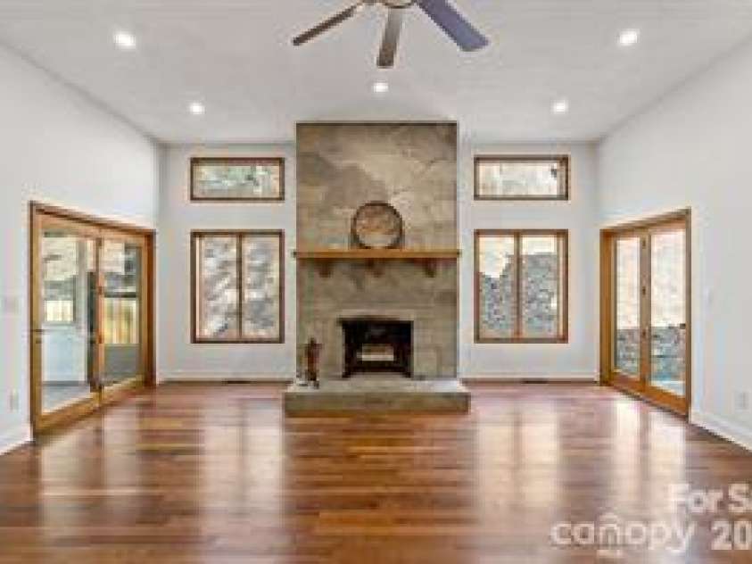 249 Starlin Mountain Road, Bakersville, NC 28705.  MLS# CAR4345394, YatesRealty ID 4268. 