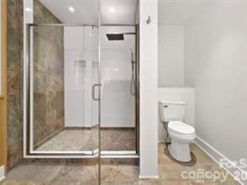 249 Starlin Mountain Road, Bakersville, NC 28705.  MLS# CAR4345394, YatesRealty ID 4268. 